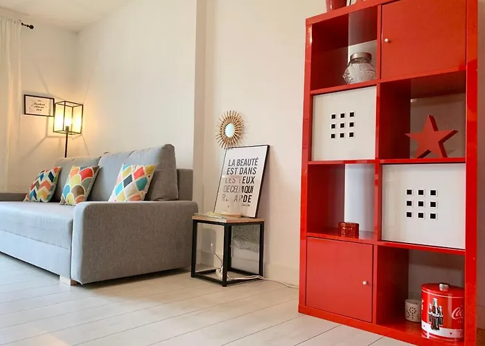 #d1 The Red One Sofa Bed Near Gem Train Station Apartment Grenoble